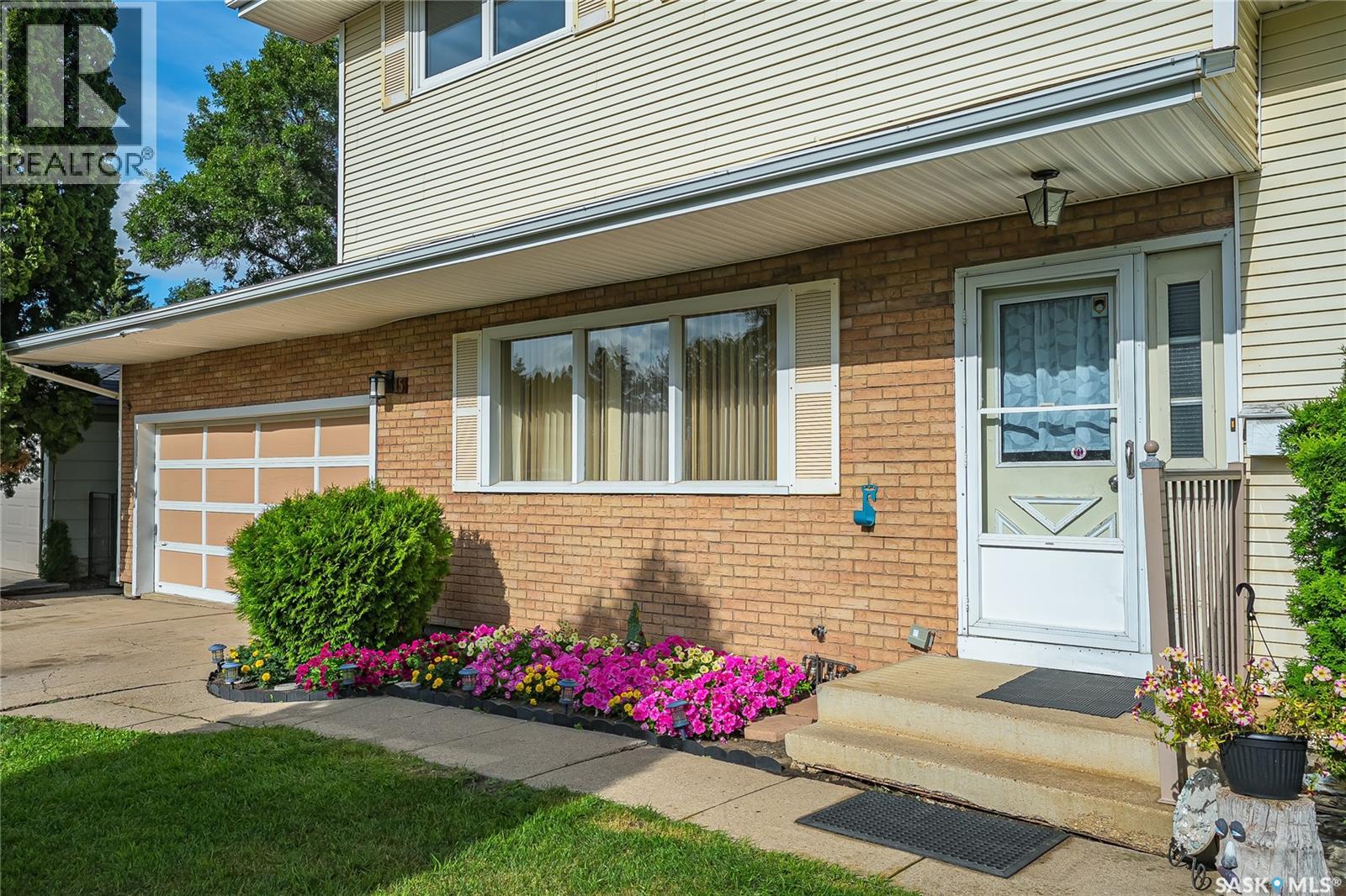 15 Harvard Crescent Property Photo 49