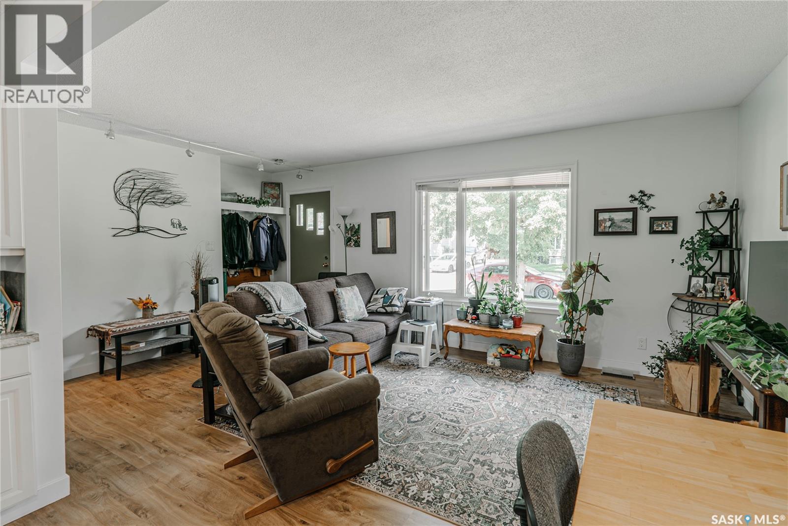 127 107th Street W Property Photo 8