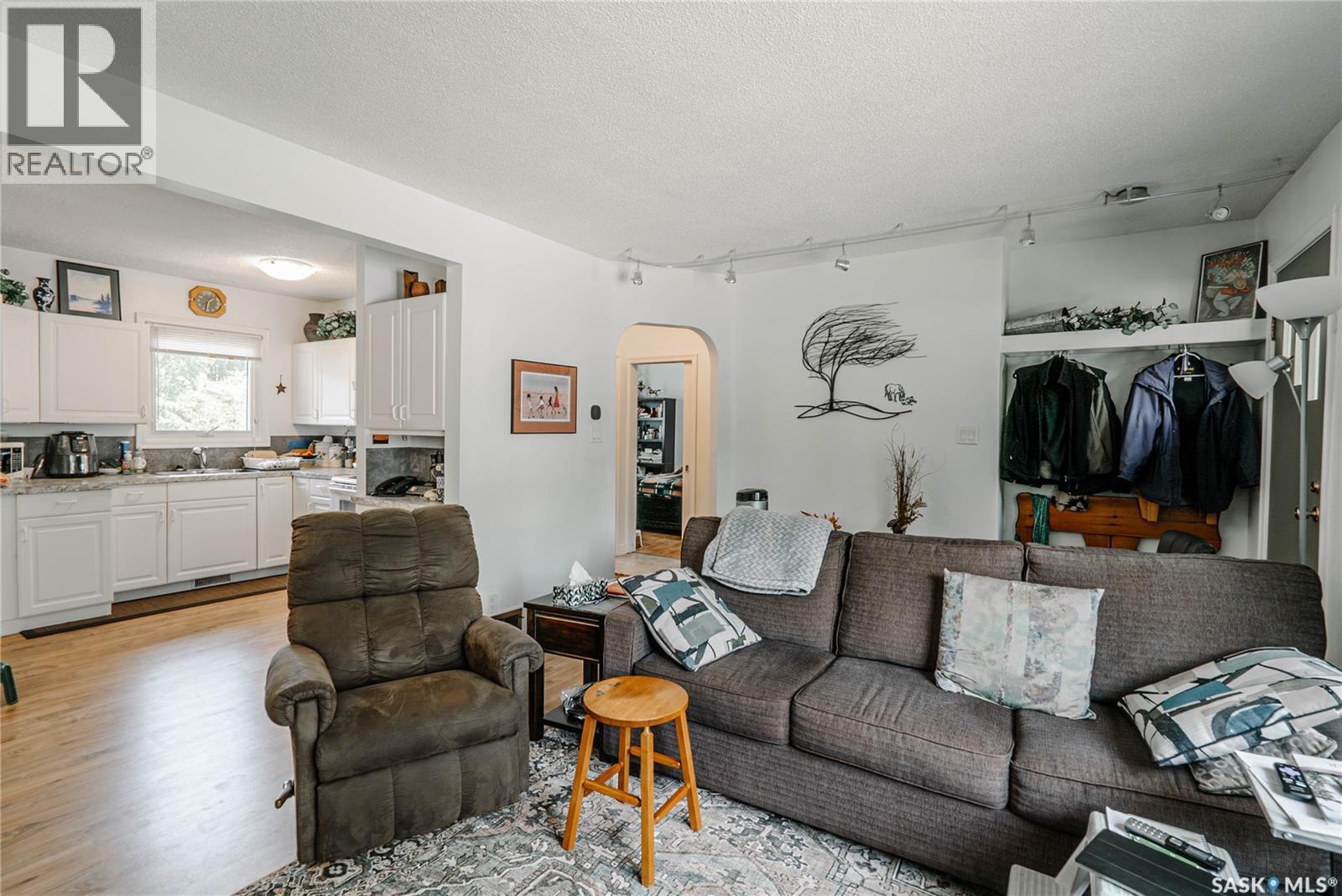 127 107th Street W Property Photo 10
