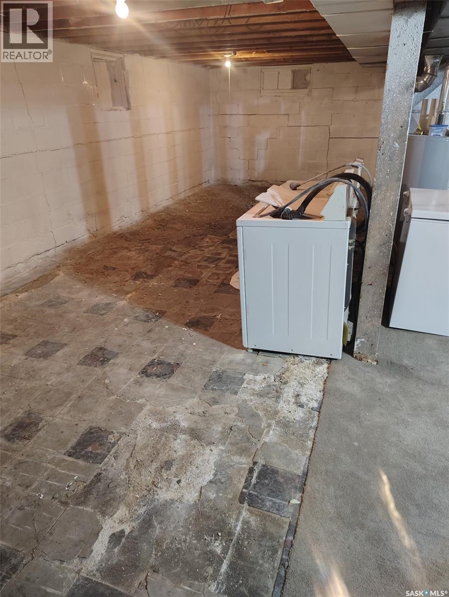 127 107th Street W Property Photo 33