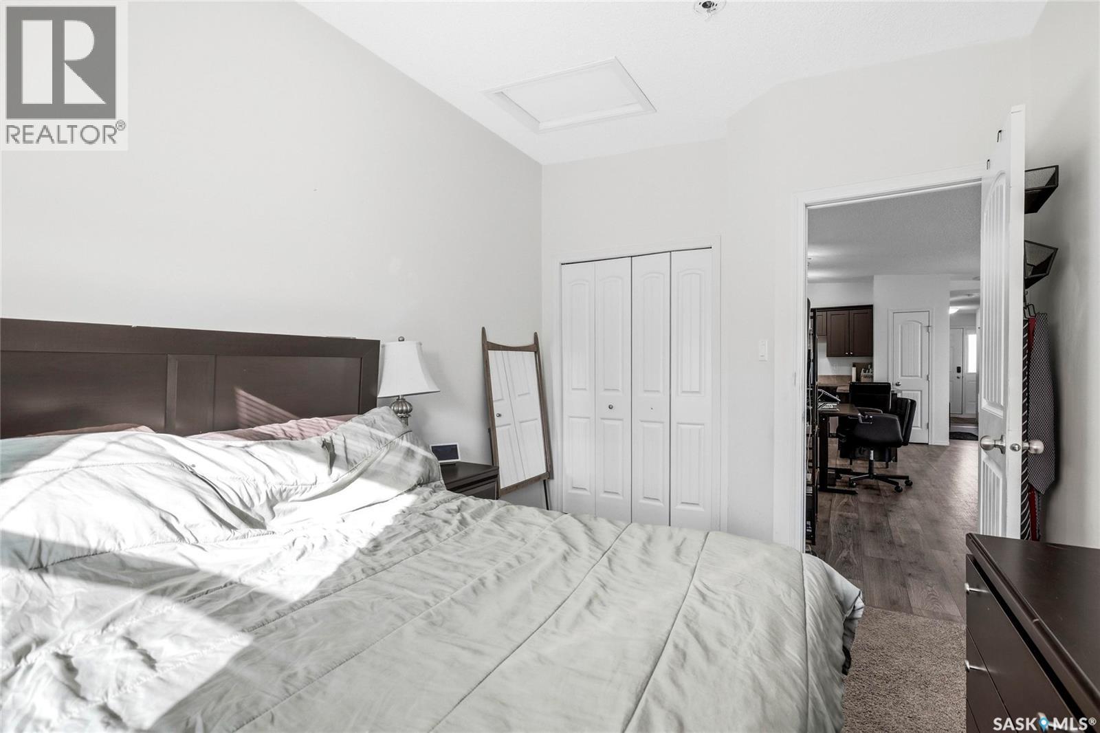 183 Chateau Crescent Property Photo 13