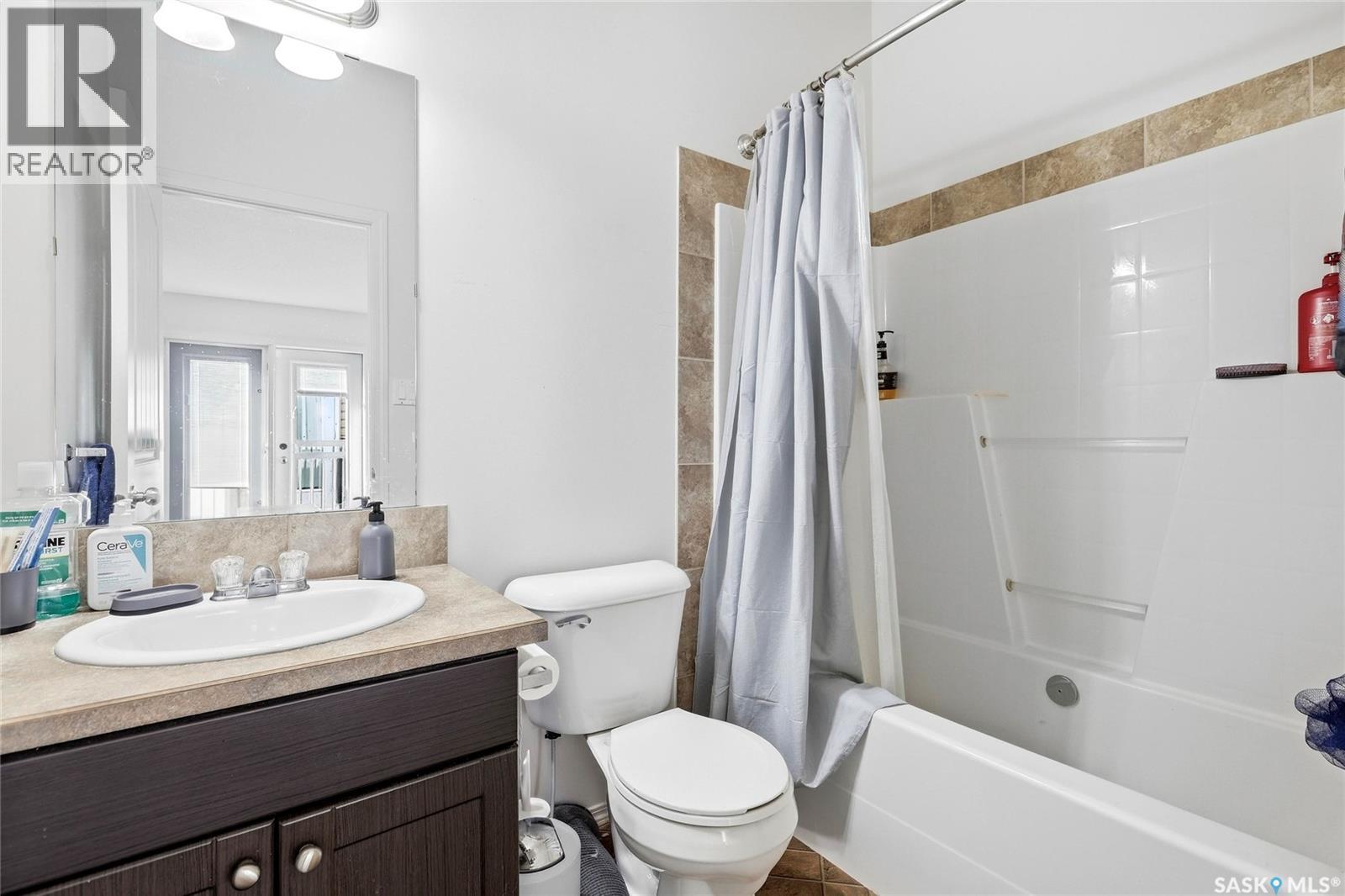 183 Chateau Crescent Property Photo 15