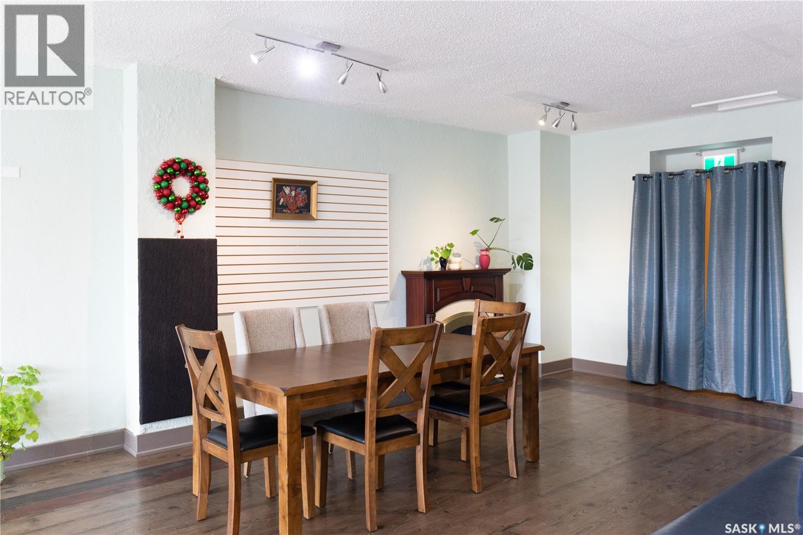 48-50 Stadacona Street W Property Photo 10