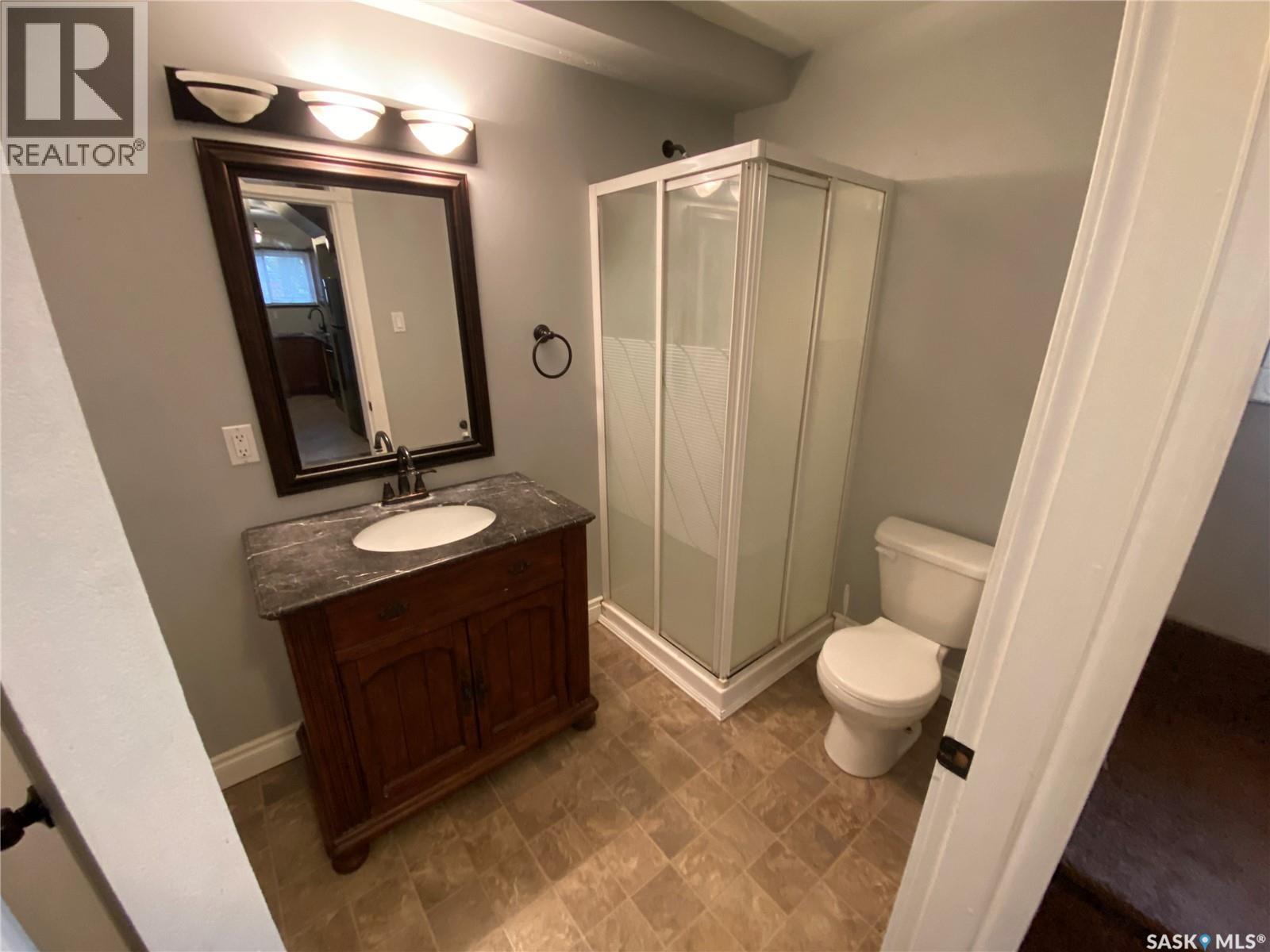 277 Fourth Avenue N Property Photo 9