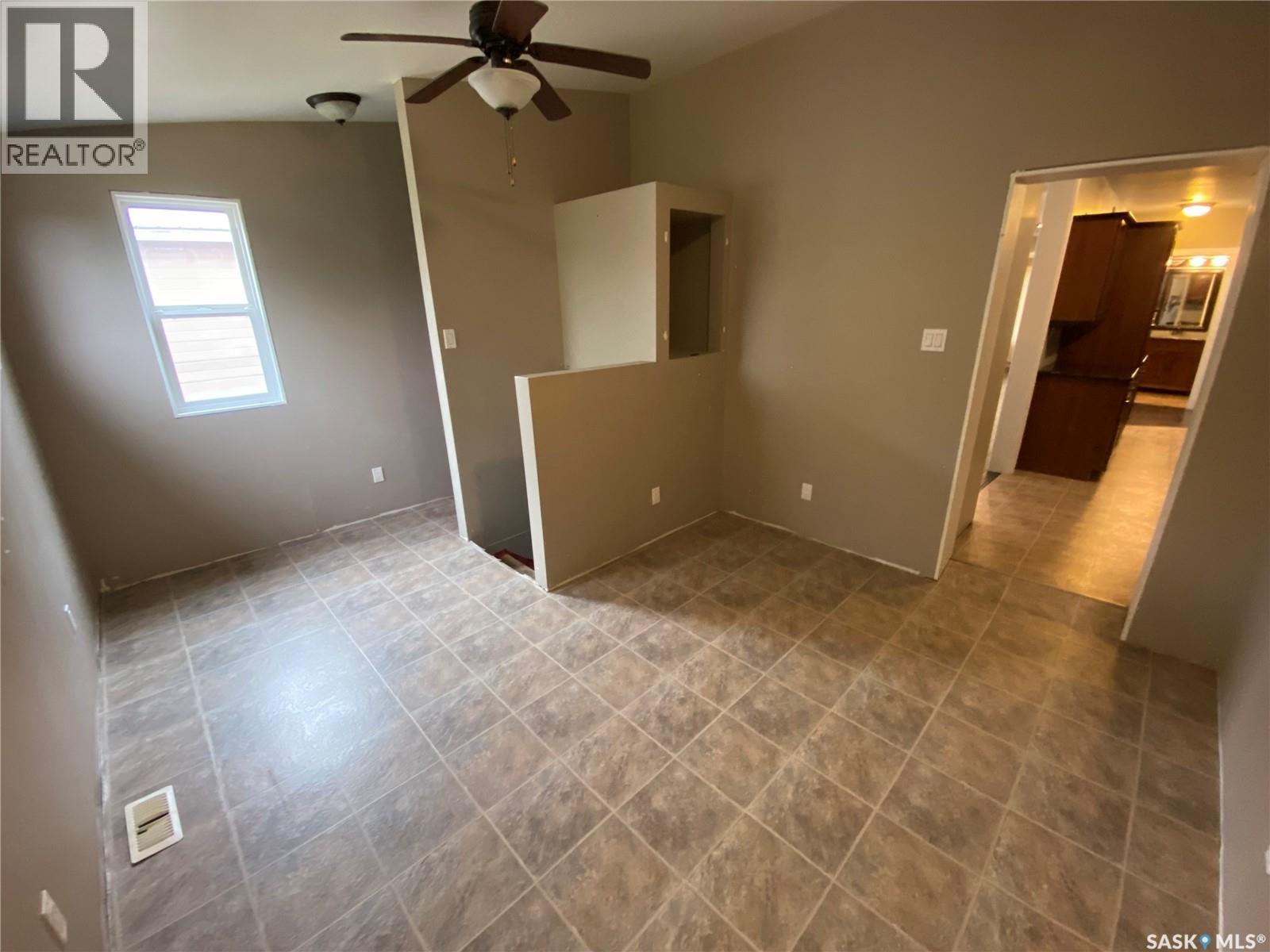277 Fourth Avenue N Property Photo 11