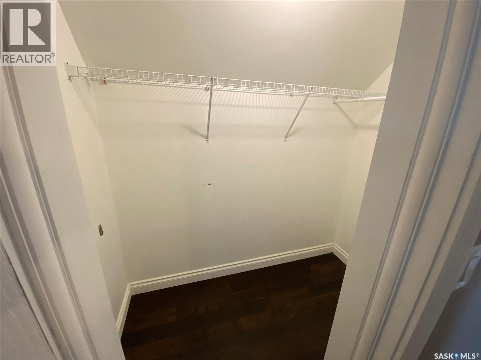 277 Fourth Avenue N Property Photo 15