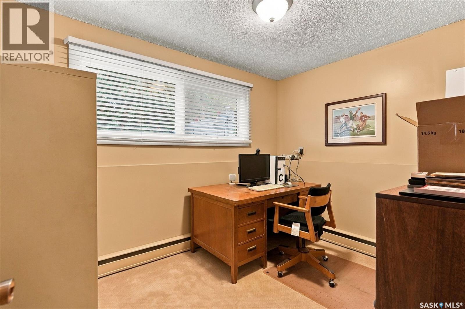4002 Elphinstone Street Property Photo 21