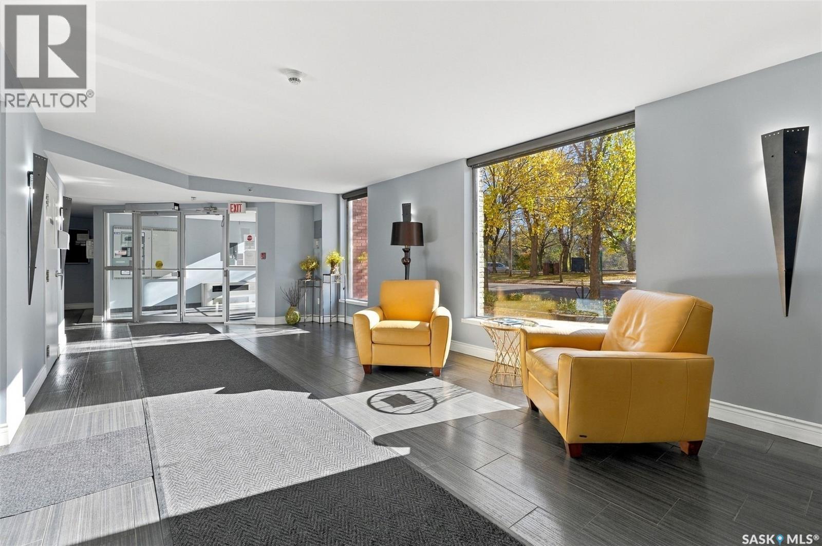 607 902 Spadina Crescent E Property Photo 29