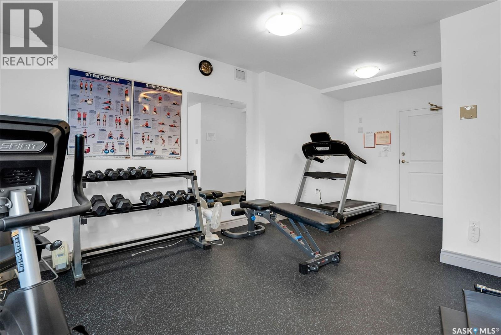 607 902 Spadina Crescent E Property Photo 33