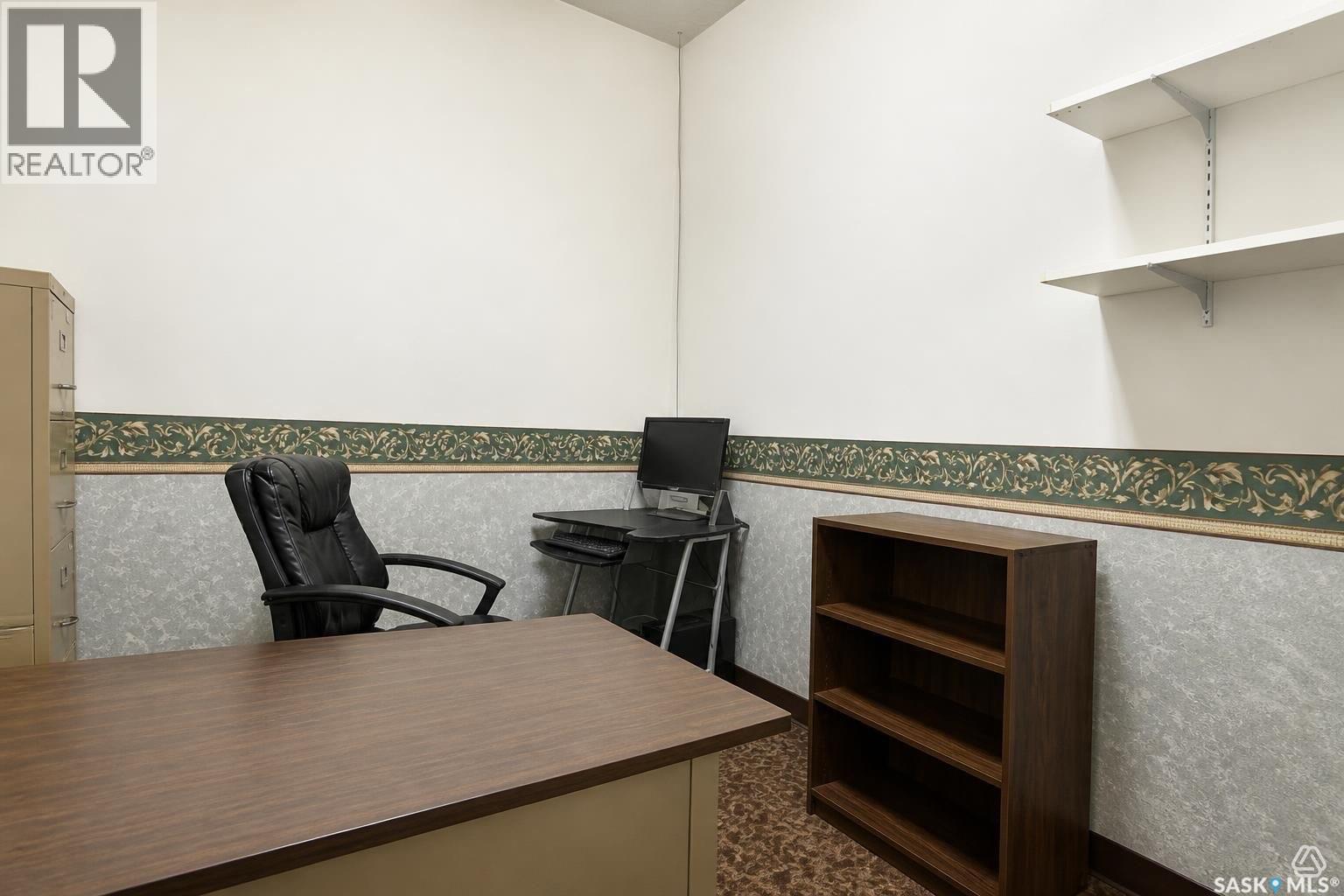 320 South Service Road E Property Photo 21