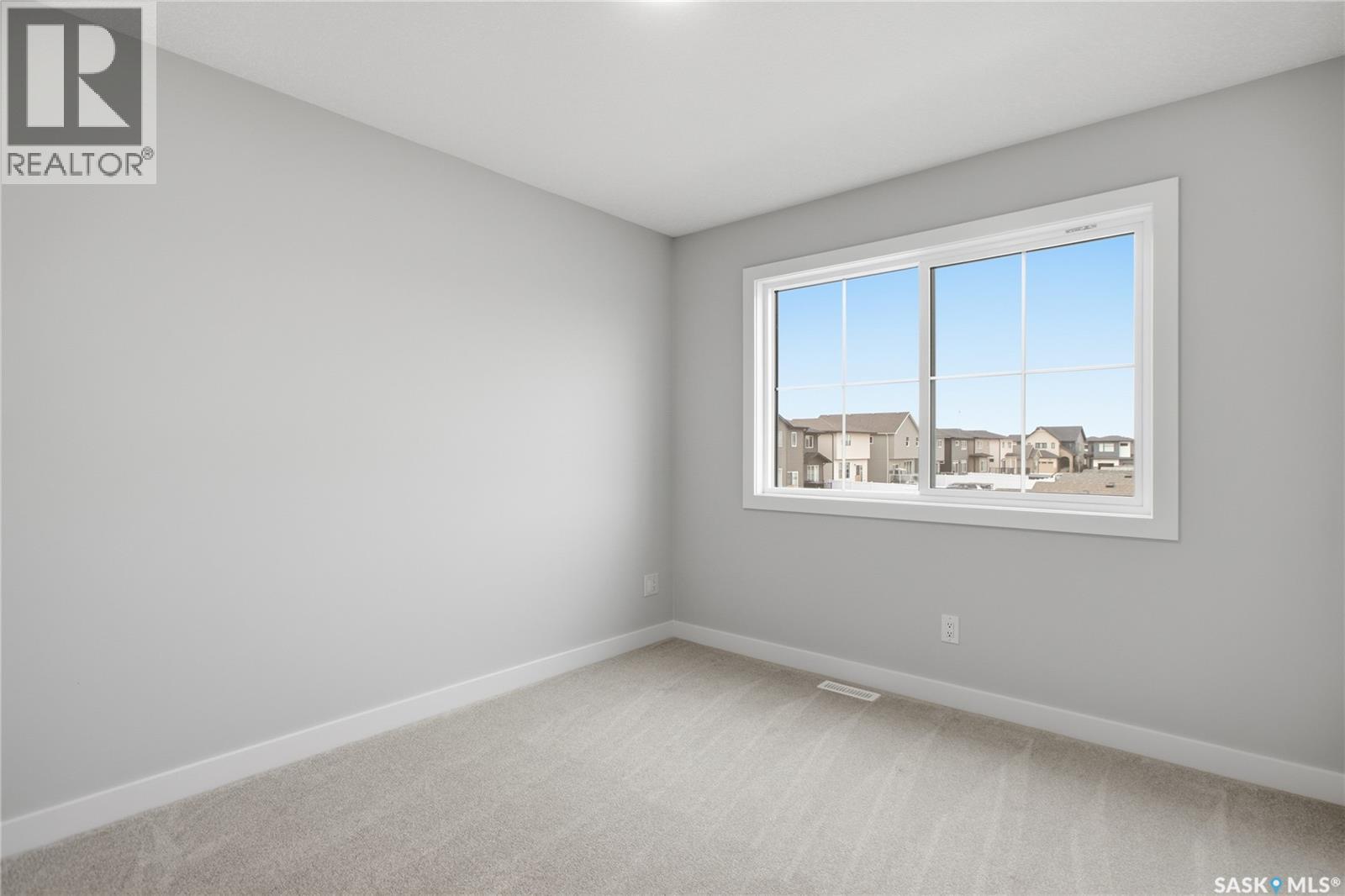 211 Cockcroft Street Property Photo 18