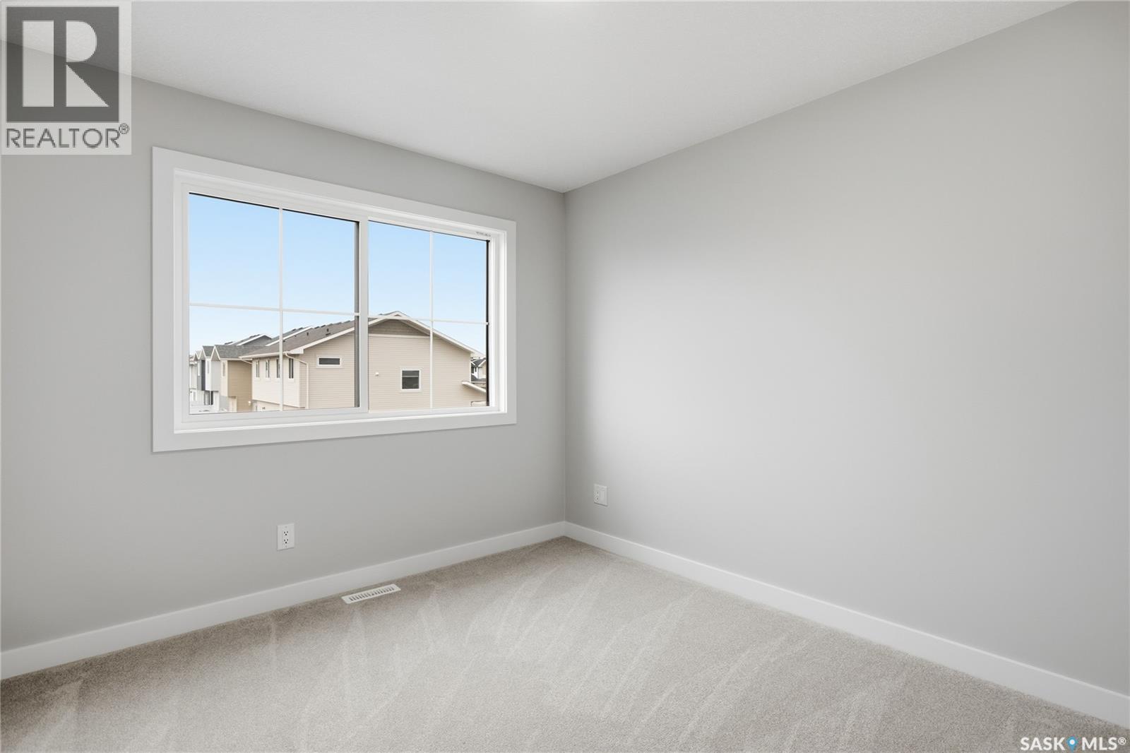 211 Cockcroft Street Property Photo 19