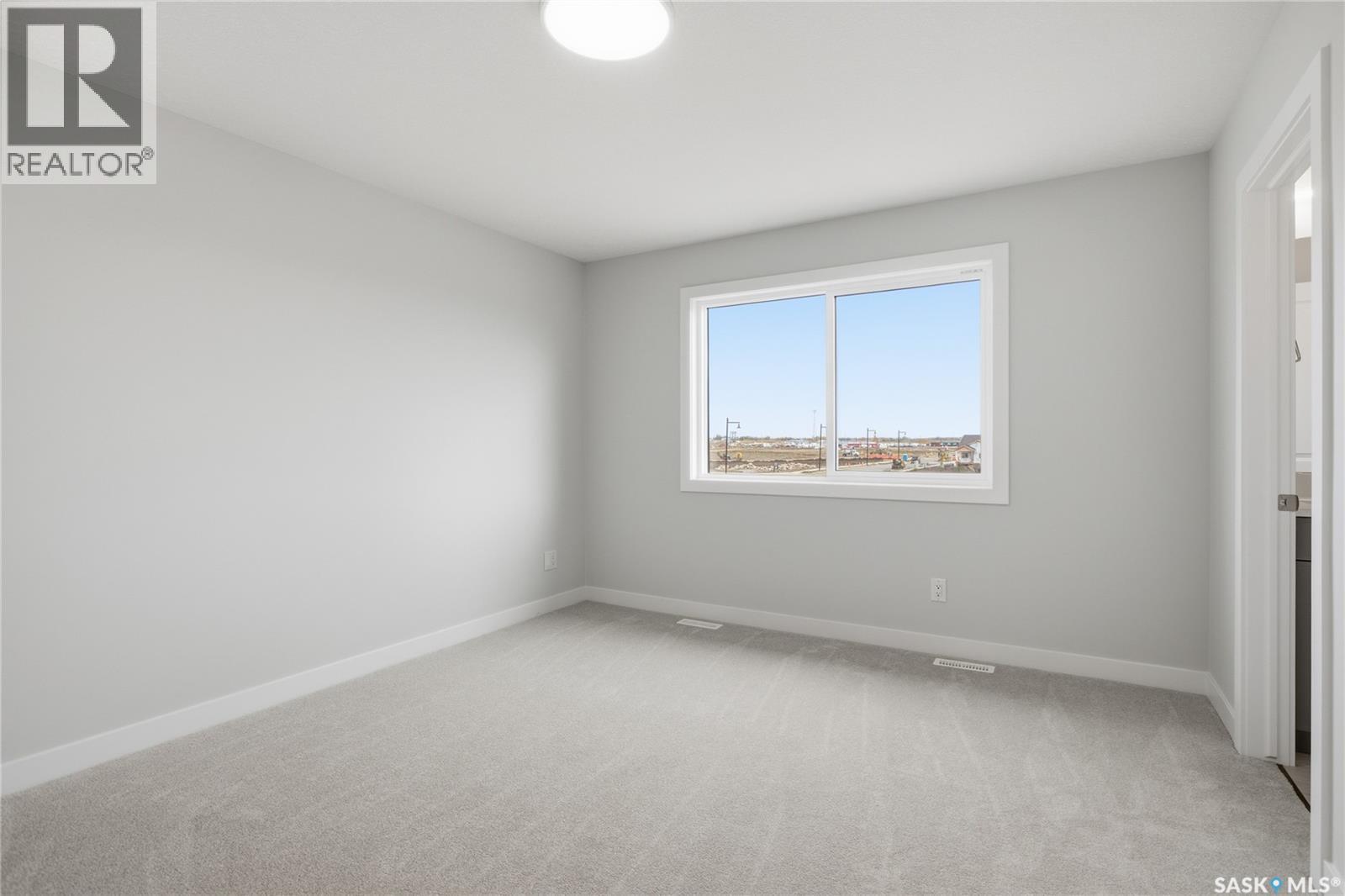 211 Cockcroft Street Property Photo 20