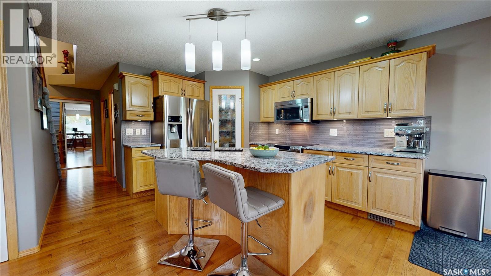 1253 Degelman Drive Property Photo 3