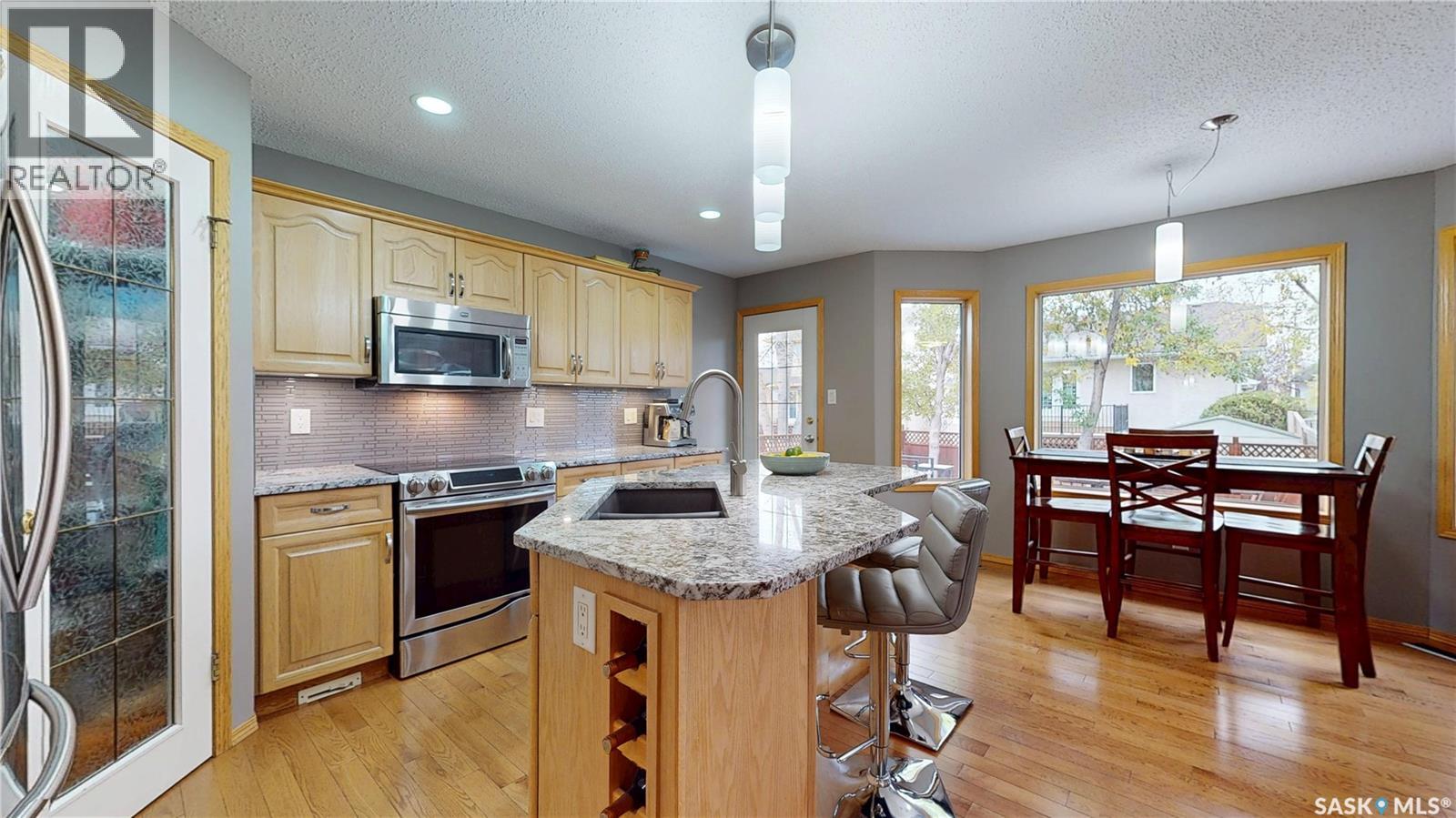 1253 Degelman Drive Property Photo 4