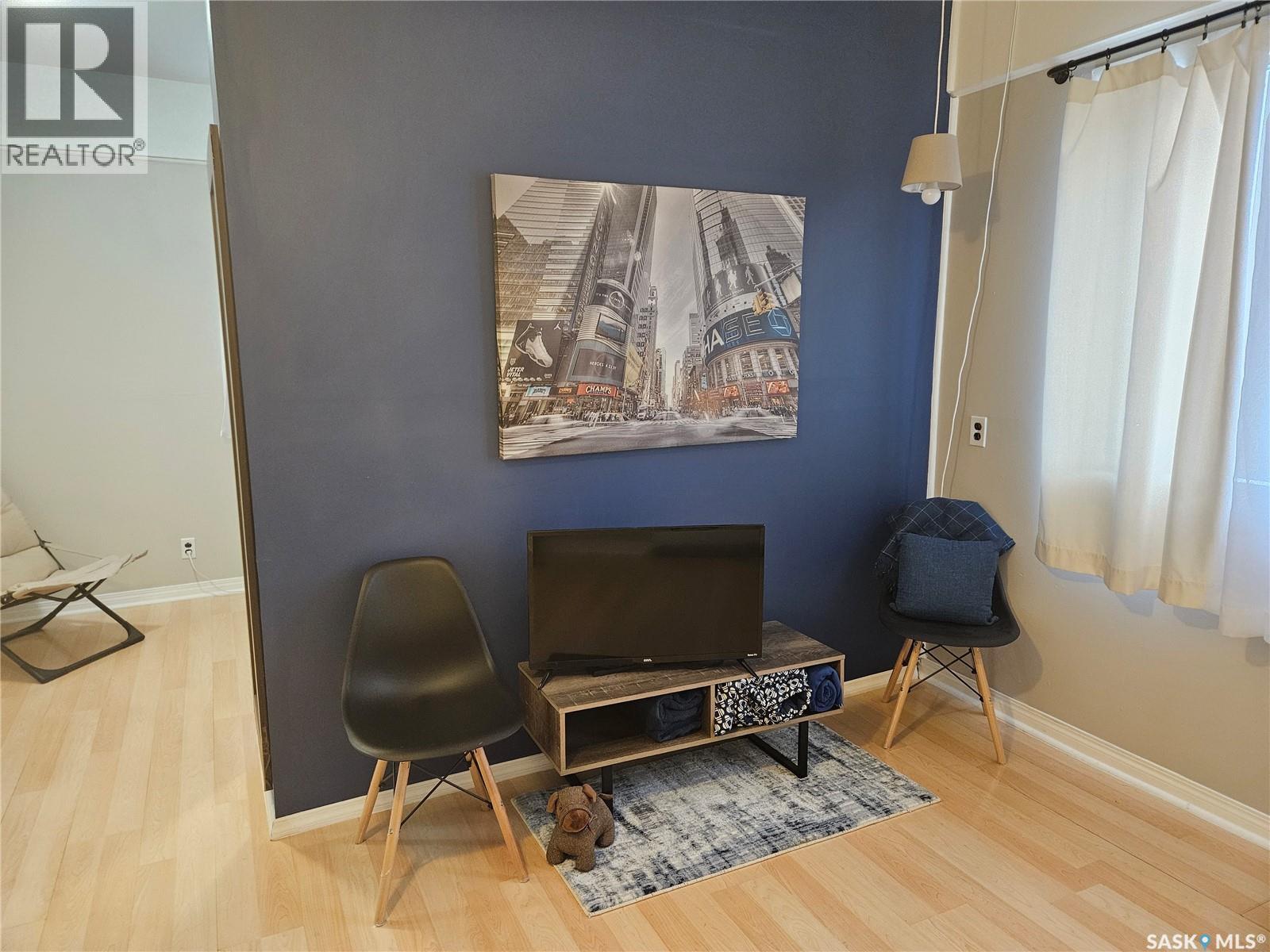 205 Main Street Property Photo 3