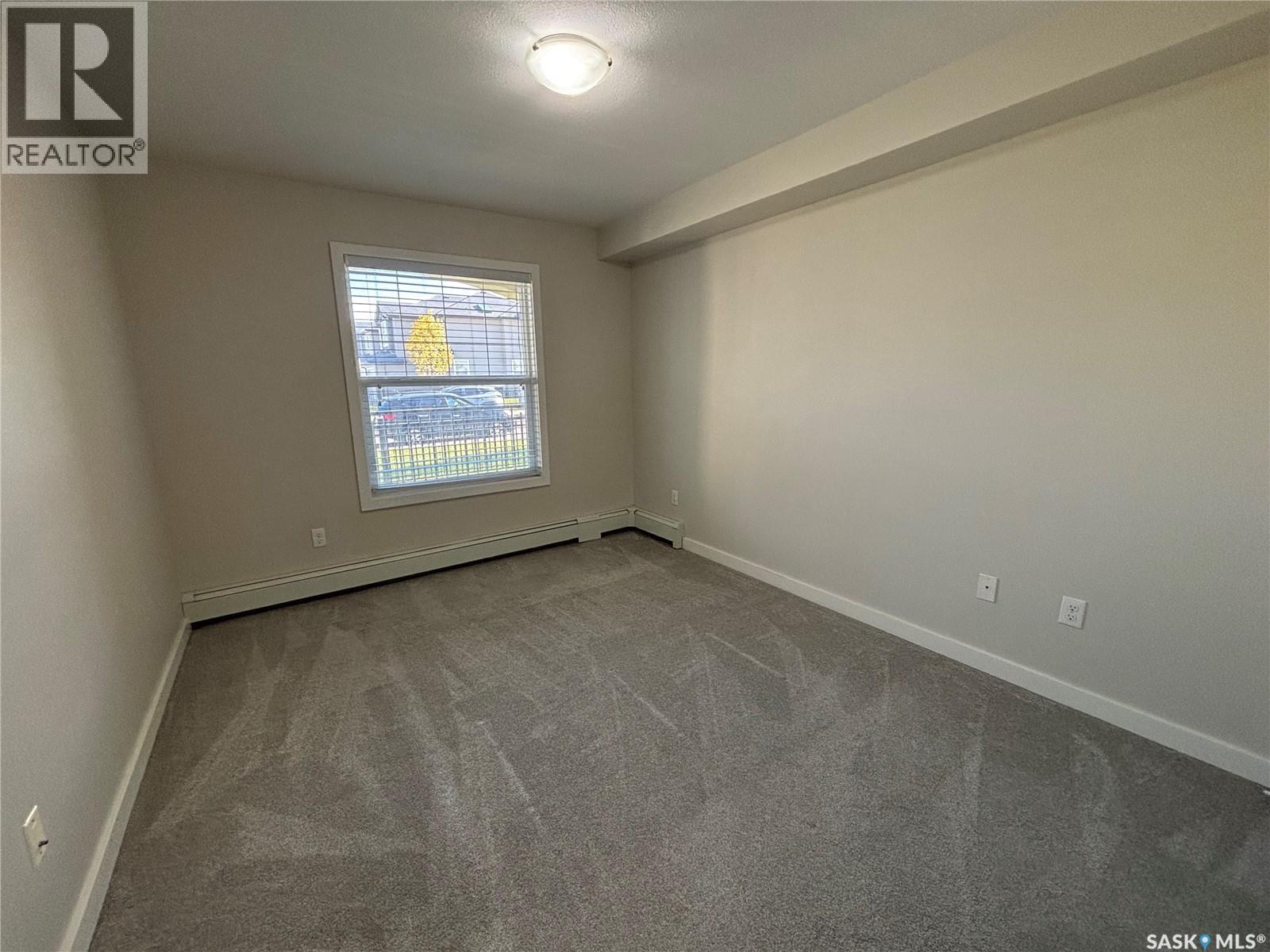 105 211 Ledingham Street Property Photo 9