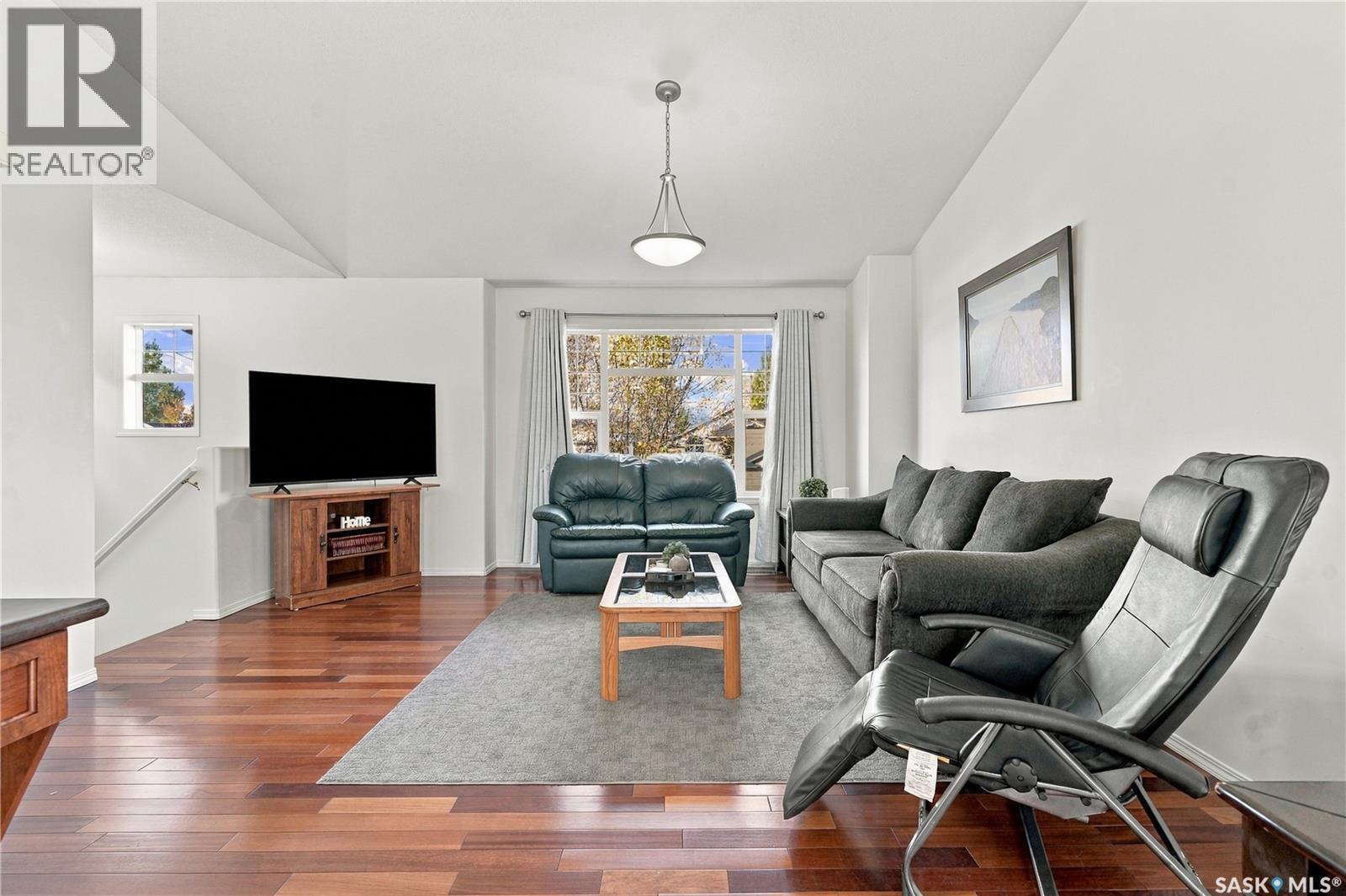 110 410 Stensrud Road Property Photo 11