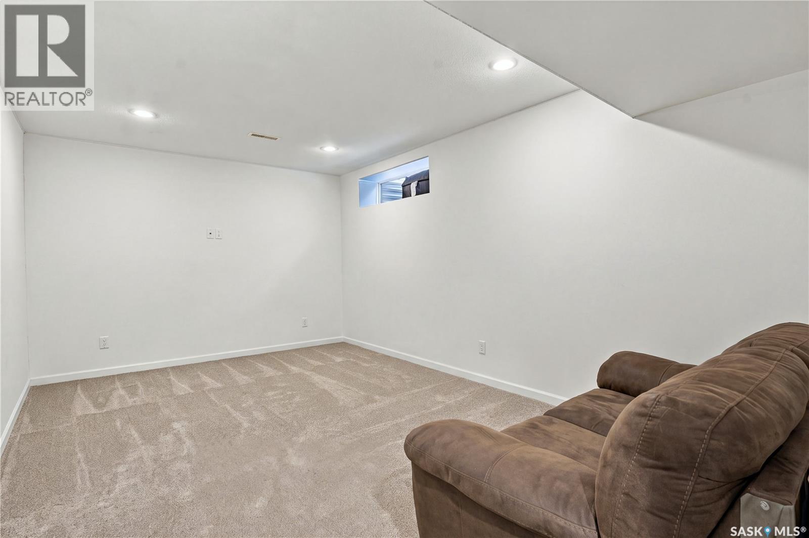 110 410 Stensrud Road Property Photo 21