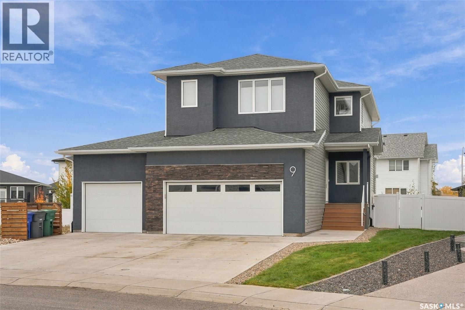 9 Hudson Drive Property Photo 1