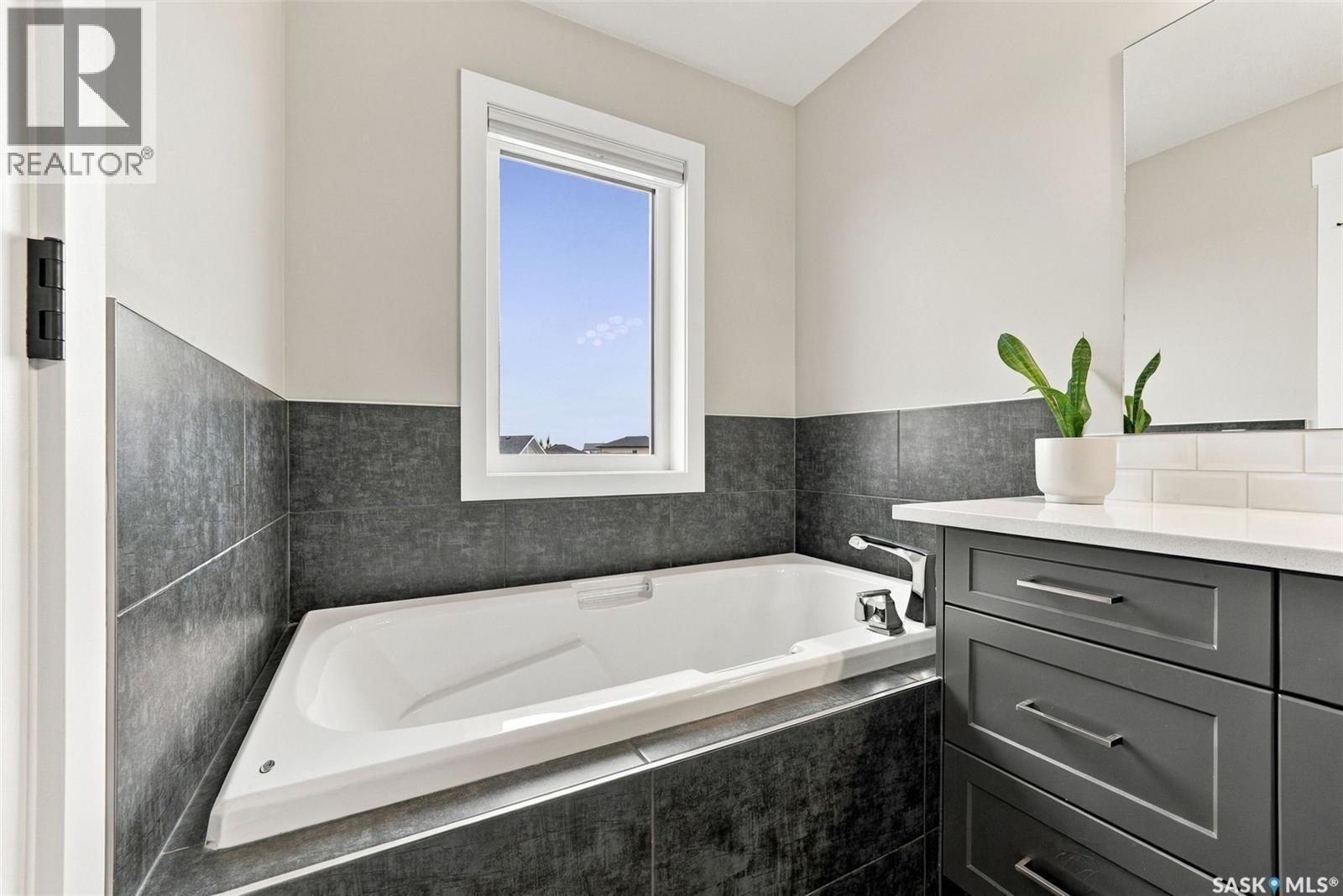 9 Hudson Drive Property Photo 24