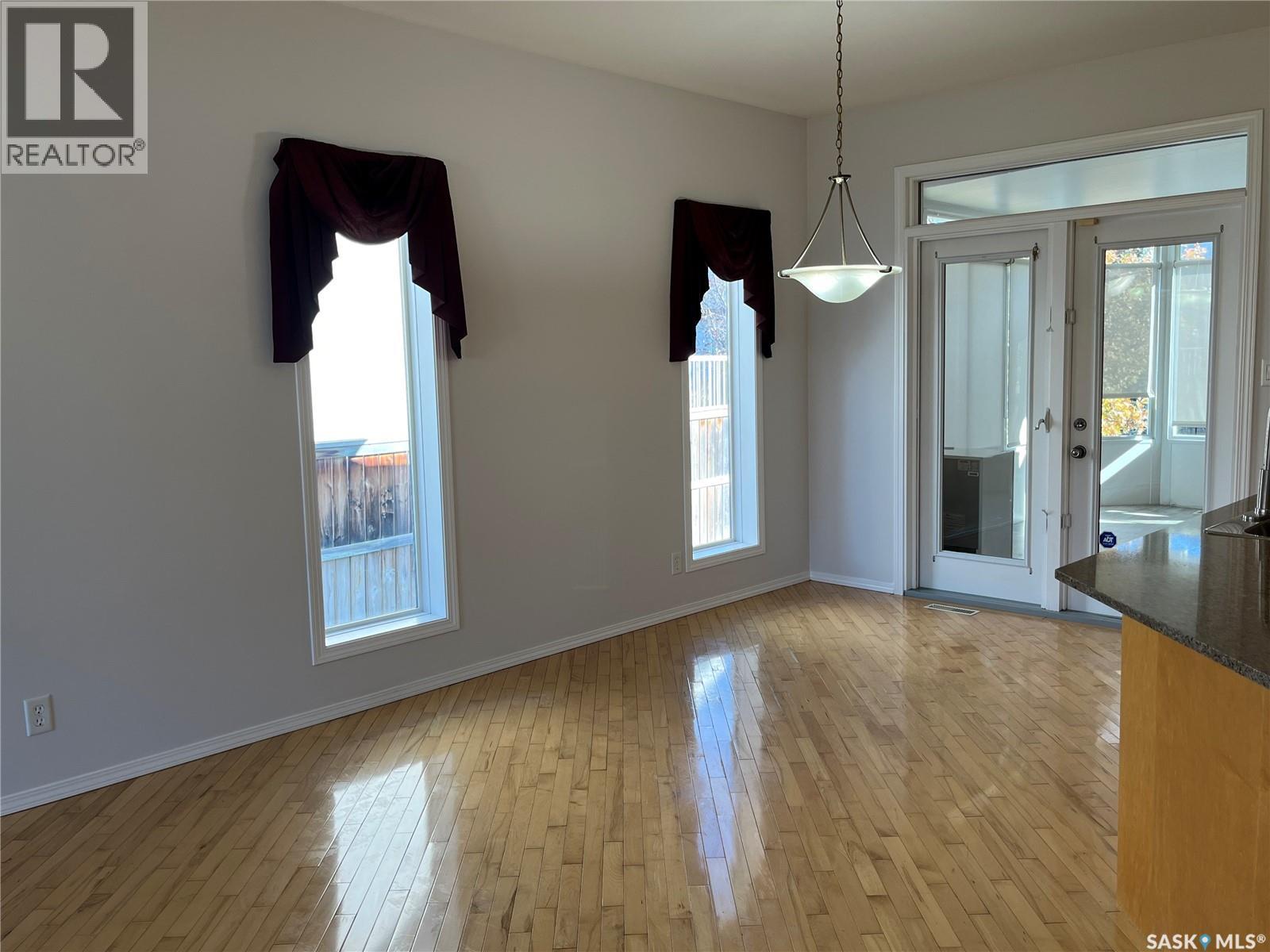 823 Beechmont Lane Property Photo 12
