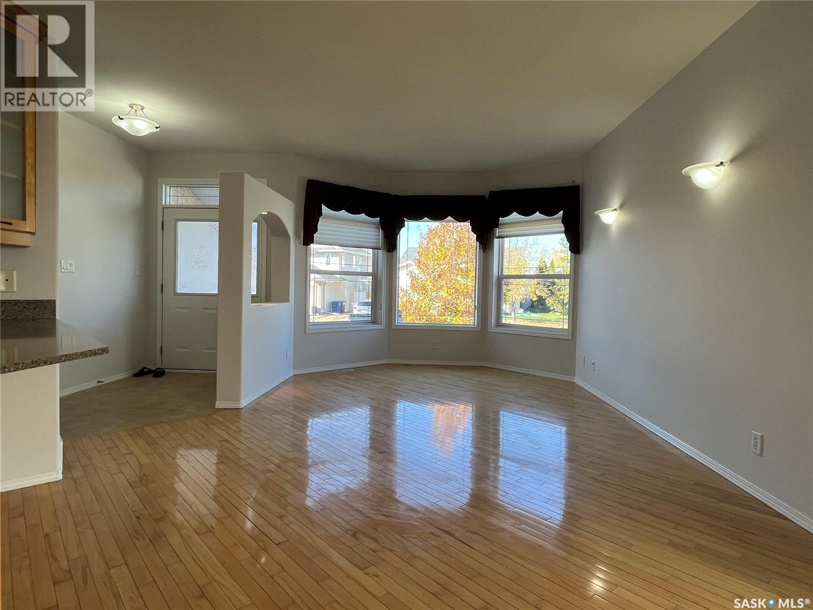 823 Beechmont Lane Property Photo 16