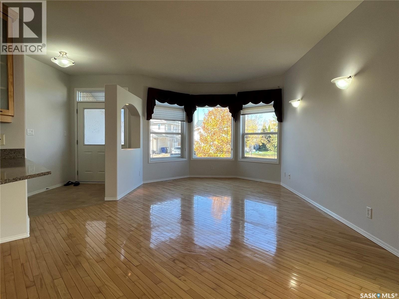 823 Beechmont Lane Property Photo 17
