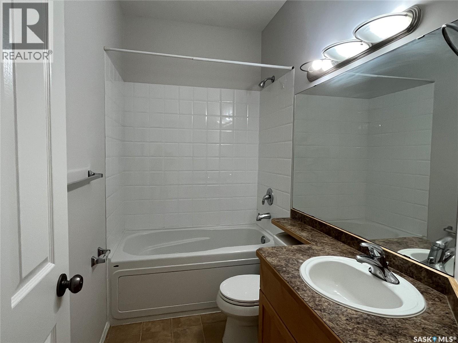 823 Beechmont Lane Property Photo 22