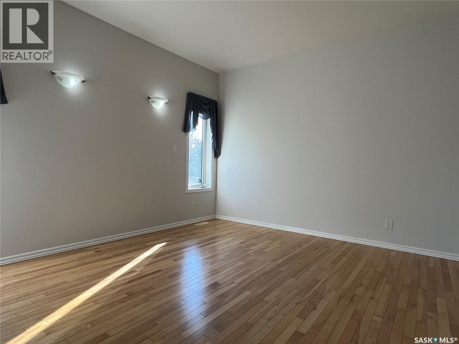 823 Beechmont Lane Property Photo 24