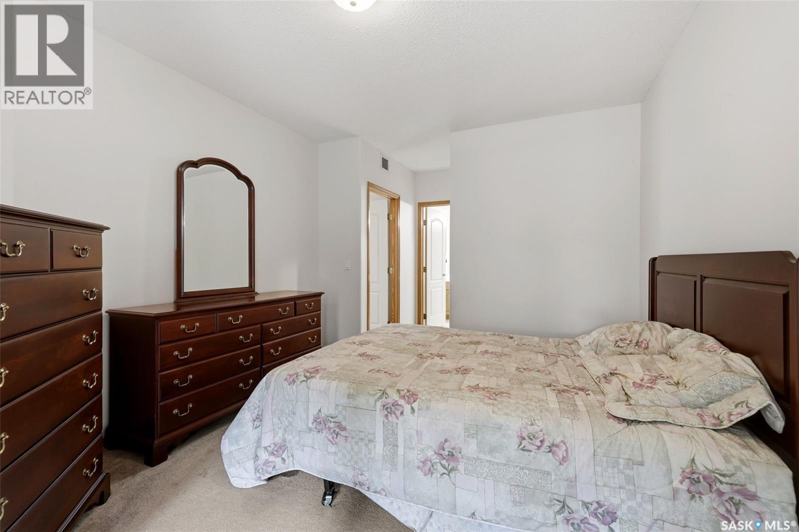 103 2333 Scarth Street Property Photo 17