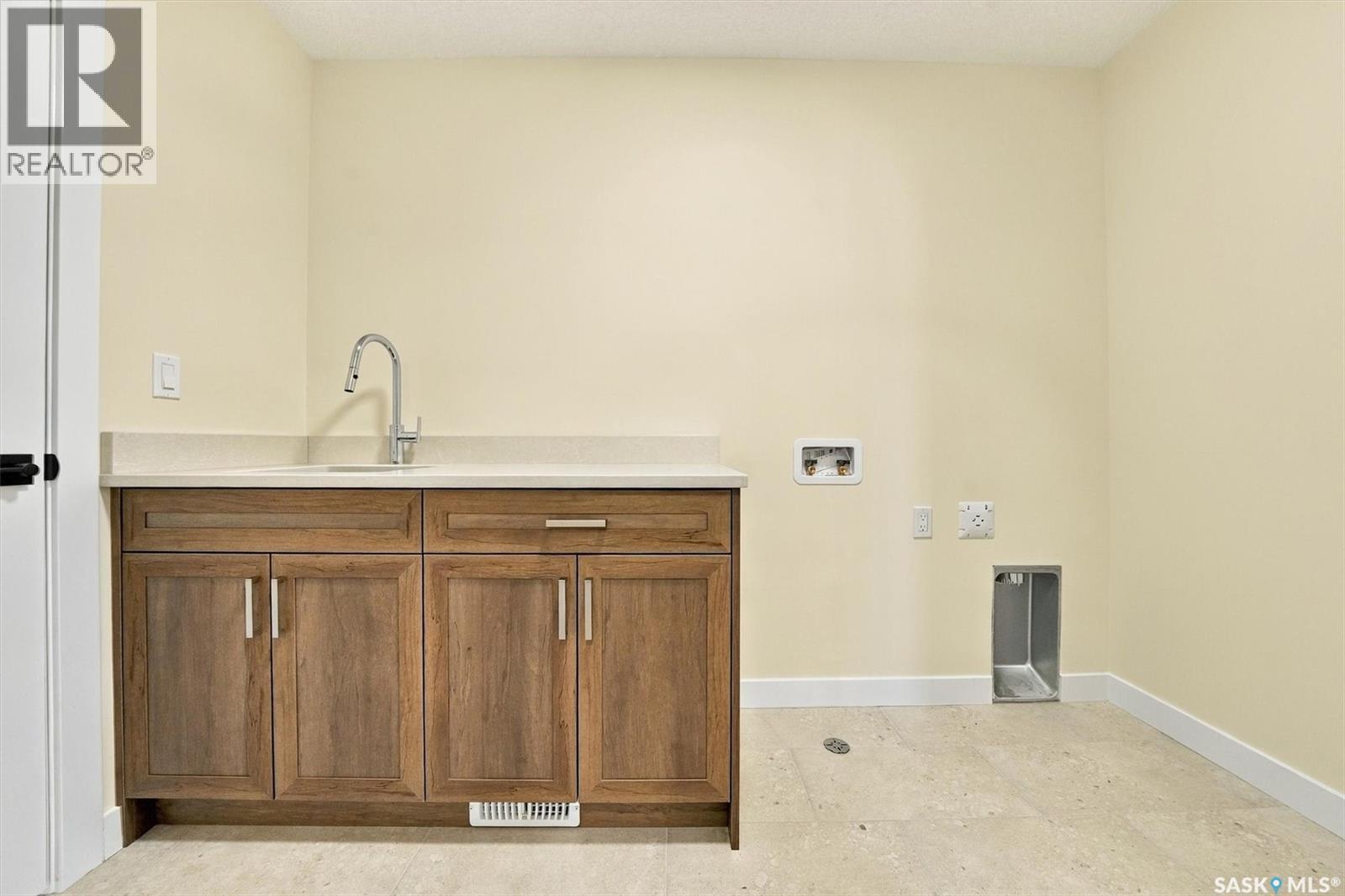 443 Asokan Rise Property Photo 24