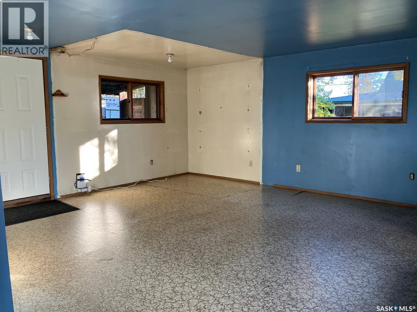 112 Rustad Avenue Property Photo 8
