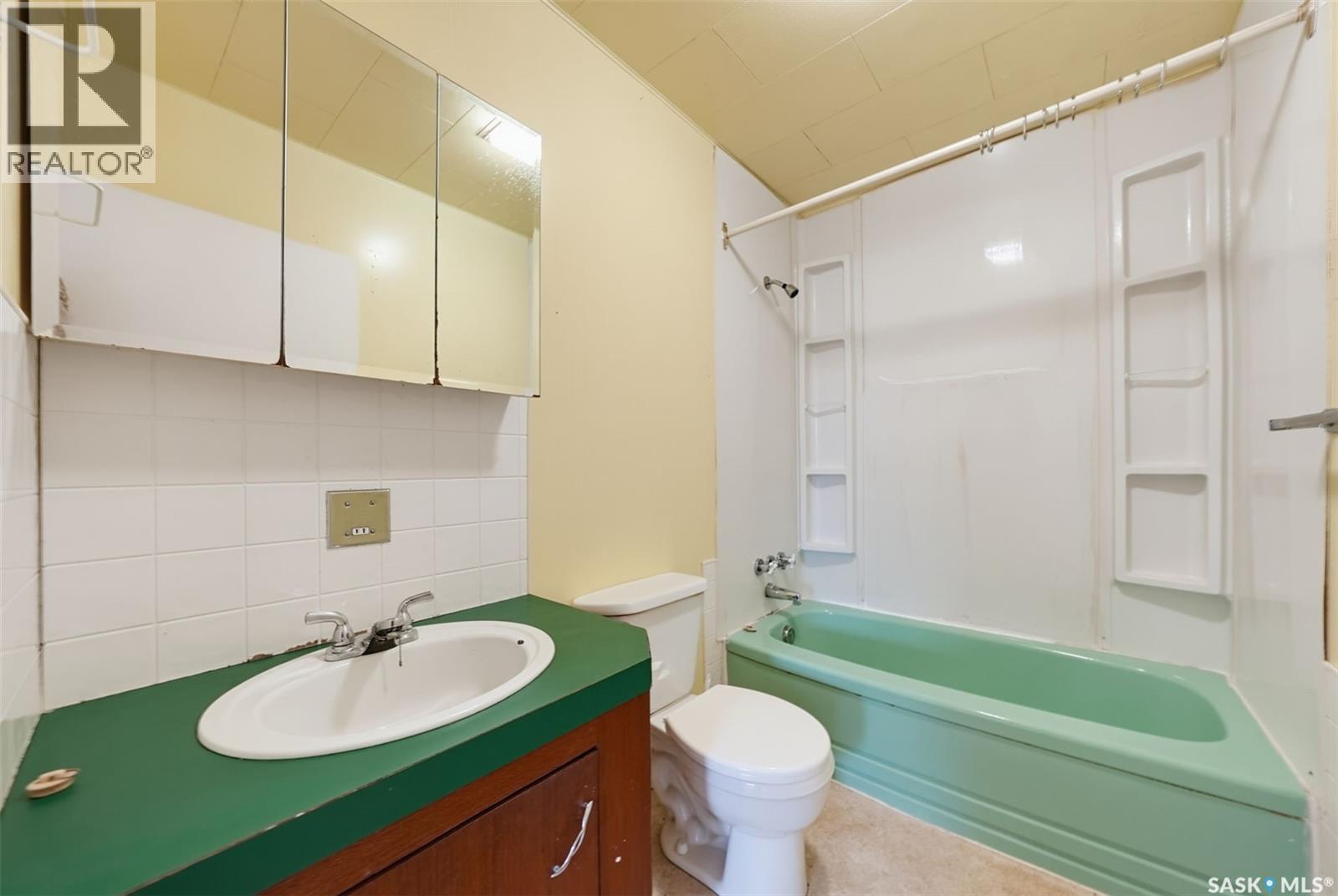 213 Stevens Avenue Property Photo 9