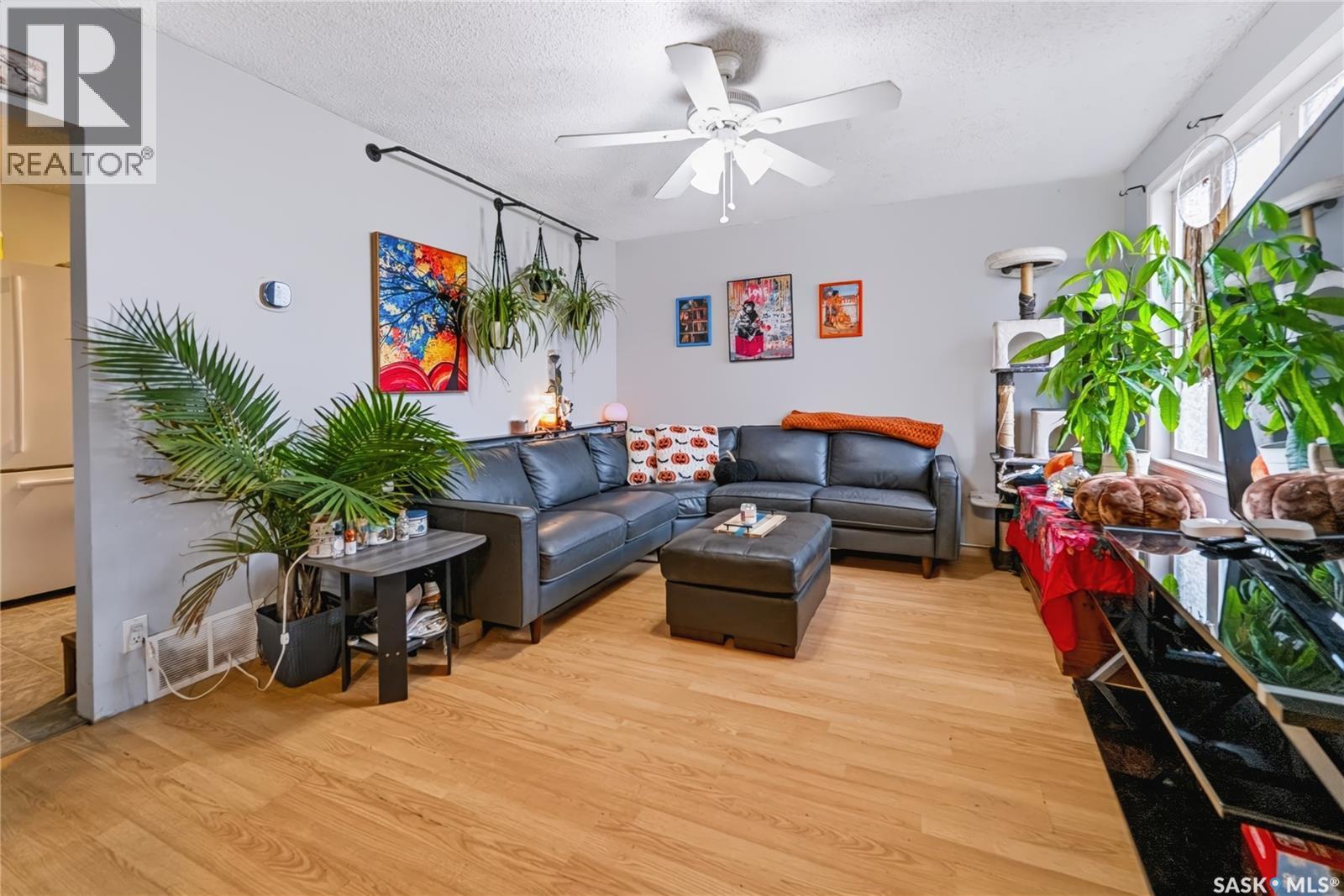 205 Washington Avenue Property Photo 6