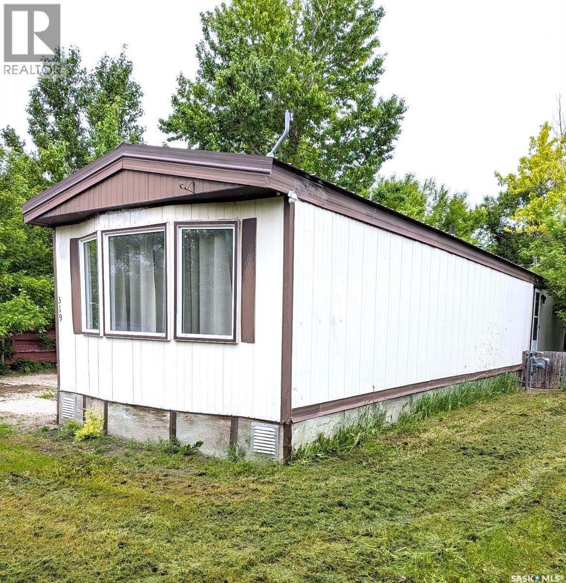 319 4th Avenue Property Photo 1