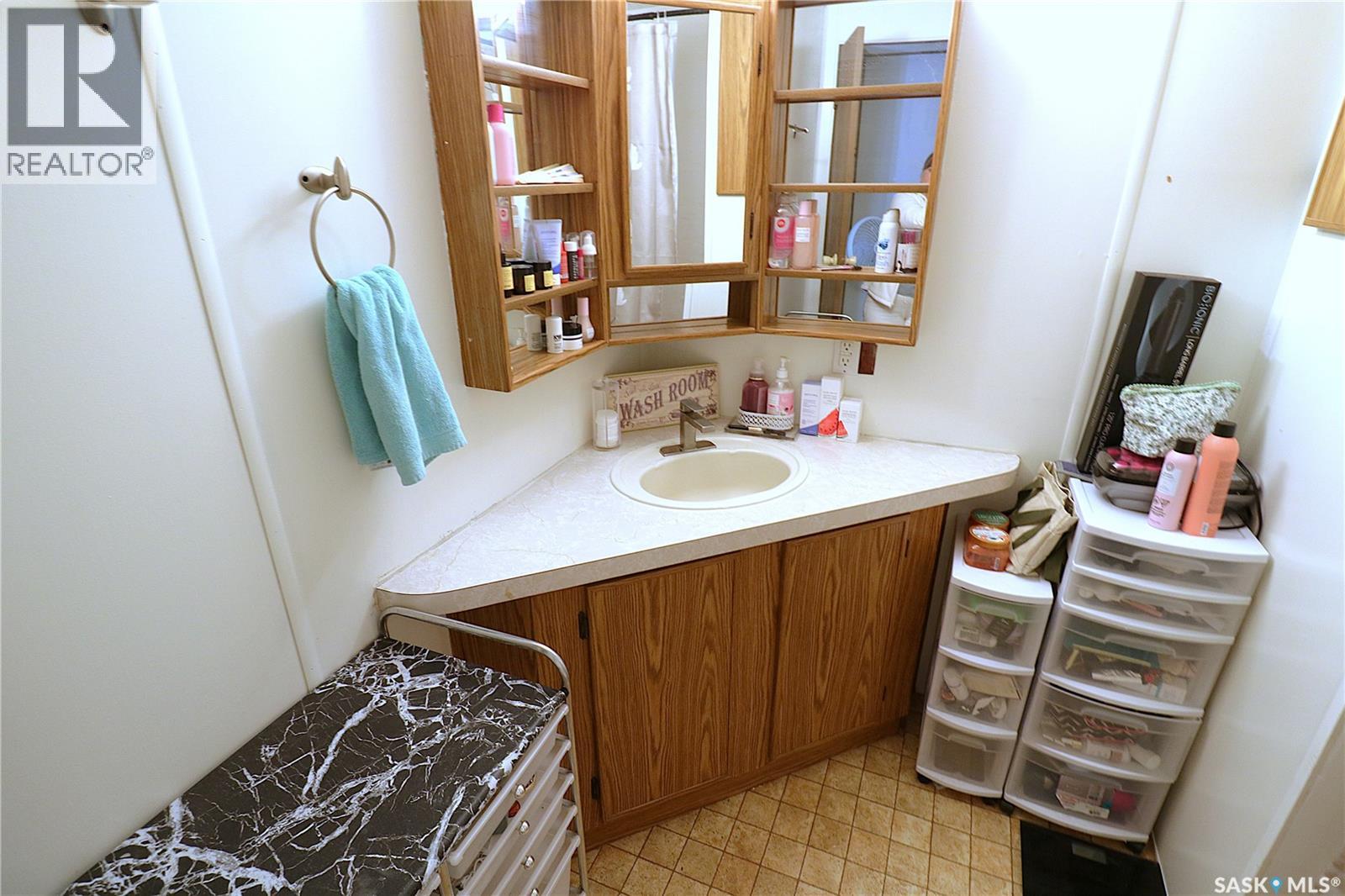 319 4th Avenue Property Photo 15