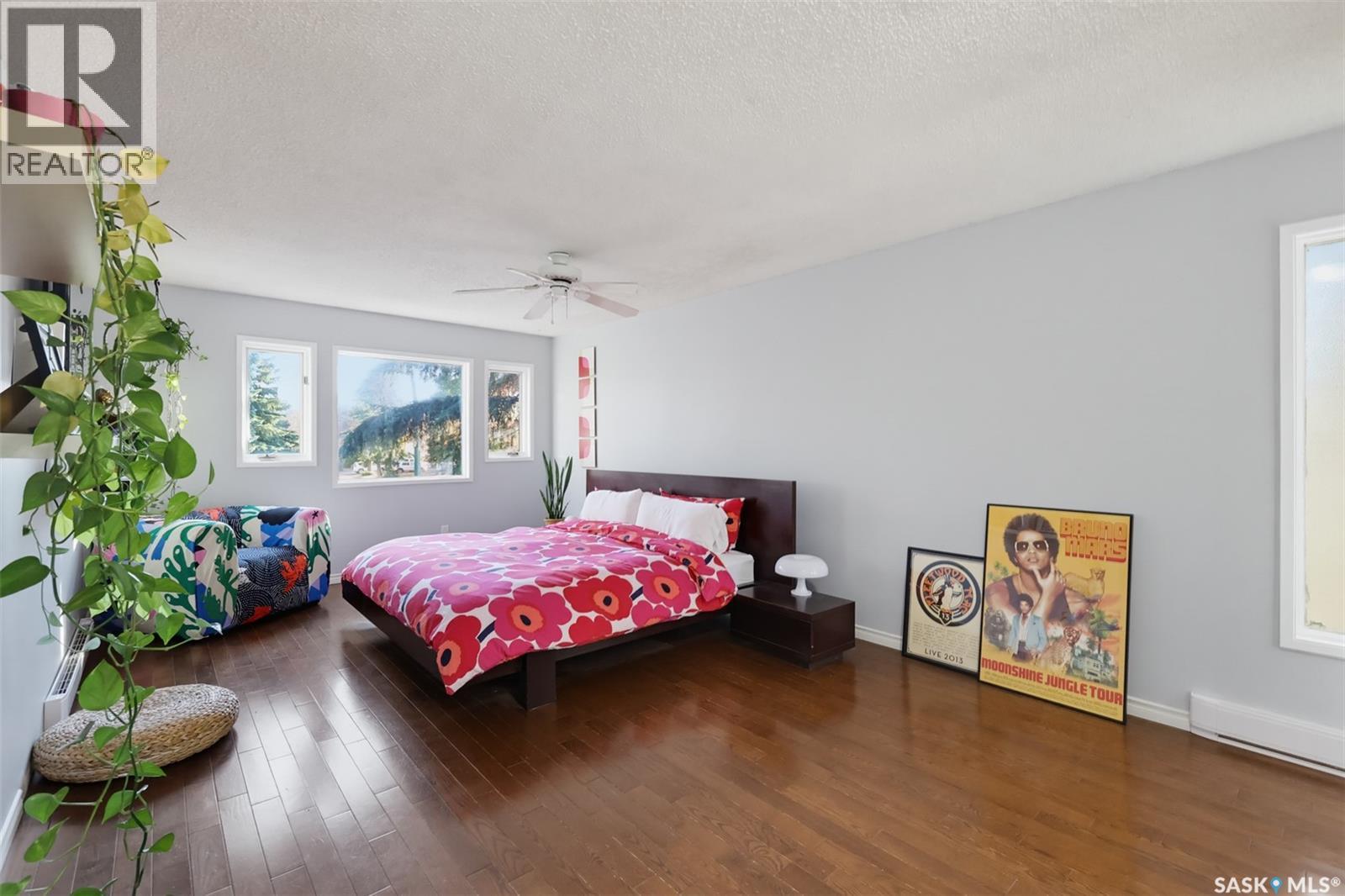 2457 Eastview Property Photo 18