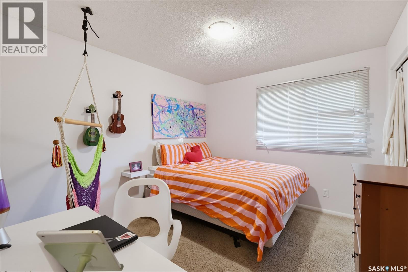 2457 Eastview Property Photo 23