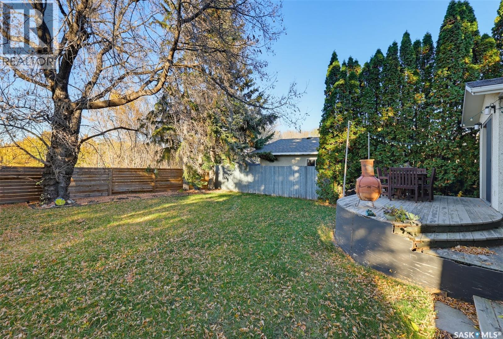 2457 Eastview Property Photo 39
