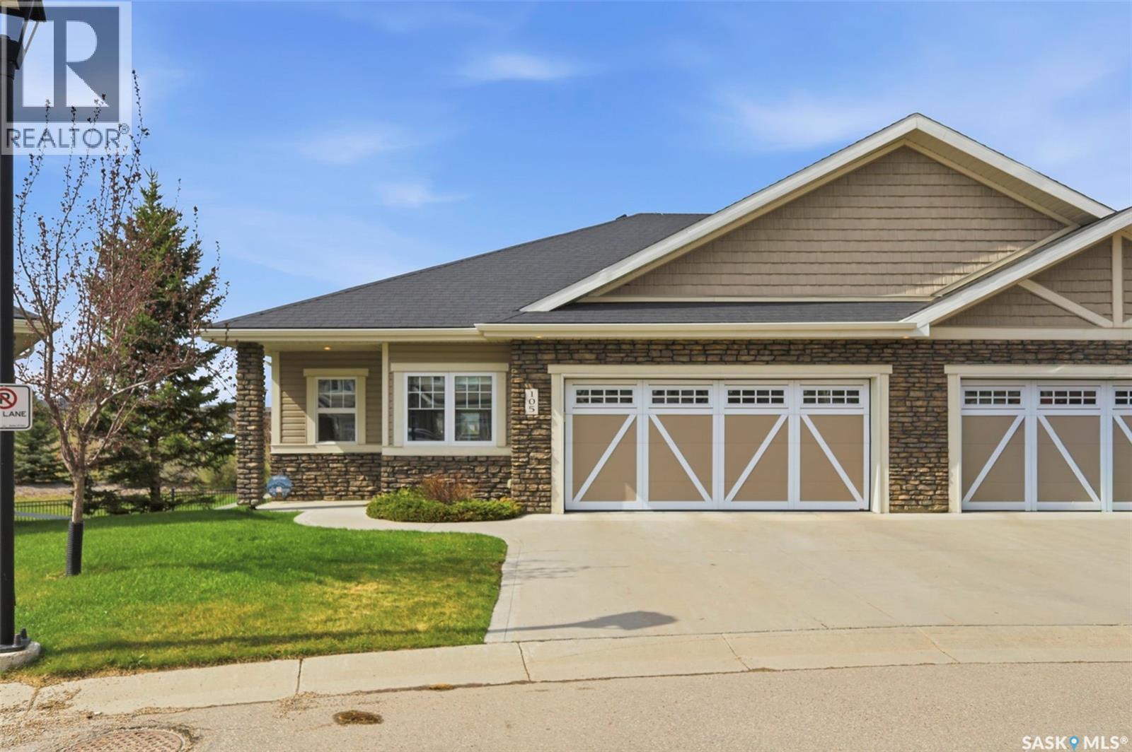 105 542 Pringle Crescent Property Photo 3