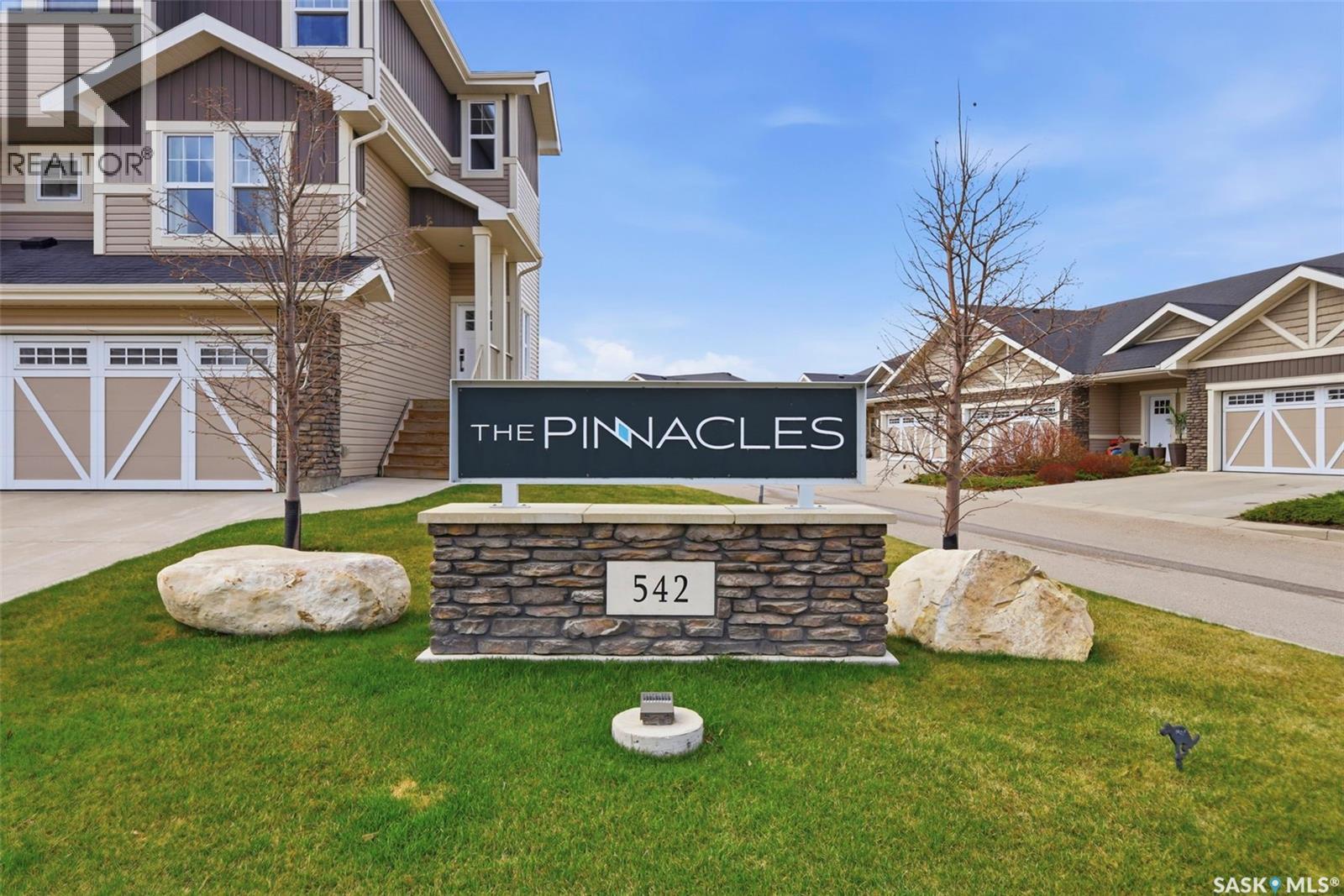 105 542 Pringle Crescent Property Photo 5