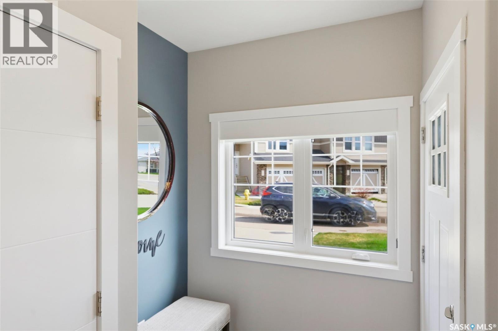 105 542 Pringle Crescent Property Photo 6