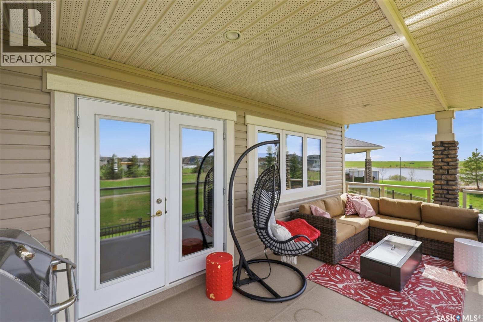 105 542 Pringle Crescent Property Photo 18