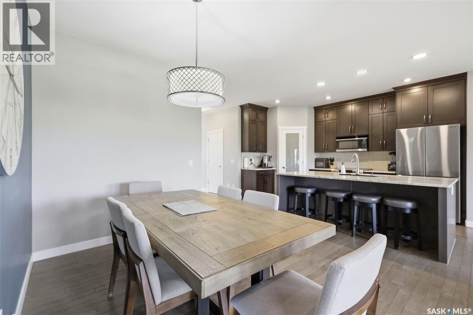 105 542 Pringle Crescent Property Photo 19