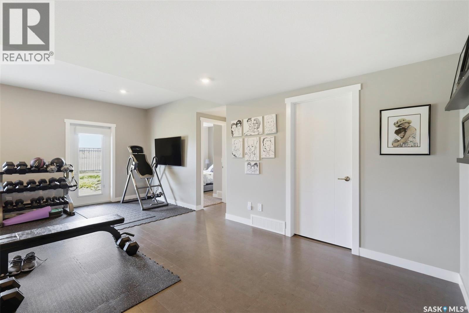 105 542 Pringle Crescent Property Photo 26