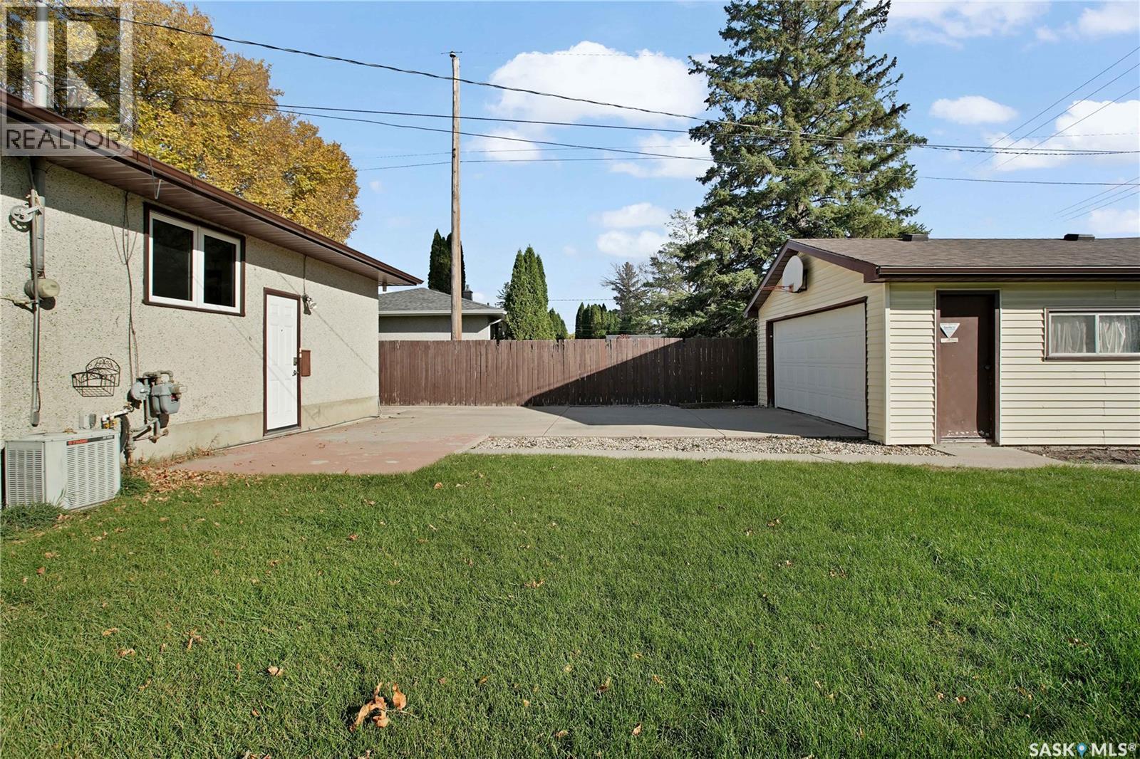 1510 Isabella Street E Property Photo 29