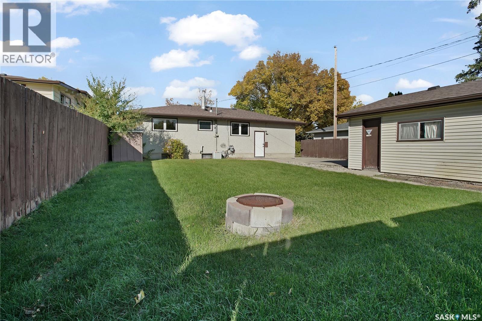 1510 Isabella Street E Property Photo 30