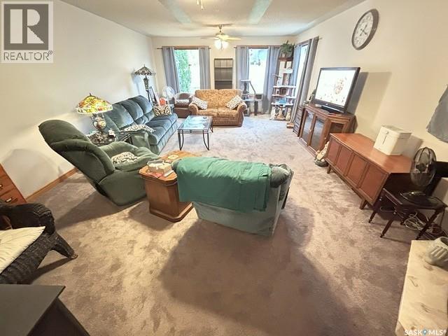 954 Brown Street Property Photo 7