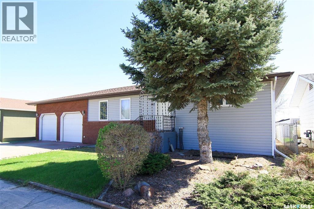 142 Darlington STREET E Property Photo 1